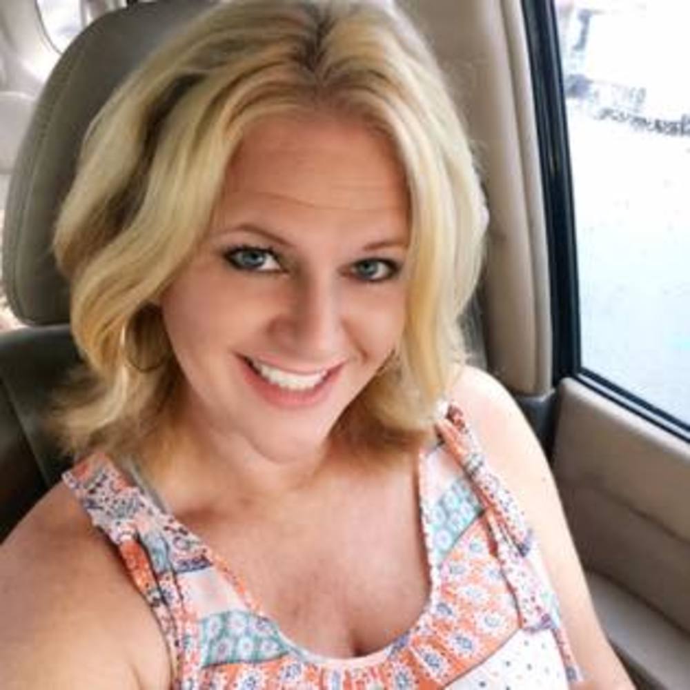 Meet your Posher, Carla